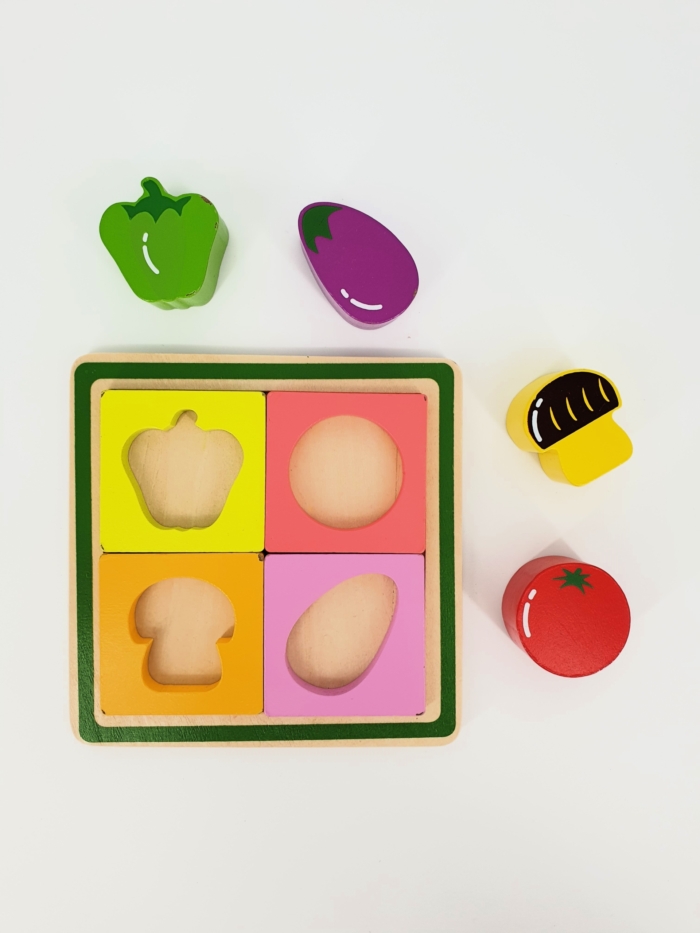 Montessori dėlionė Daržovės ir rėmeliai - Image 2