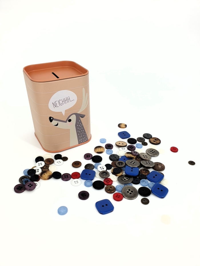 Montessori priemonė Taupyklės ir sagos - Image 5