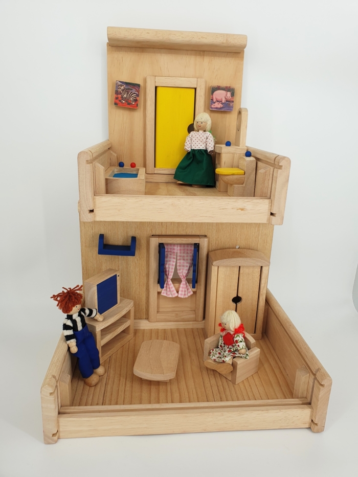 Plantoys sustatomas namas su baldais ir šeima - Image 2