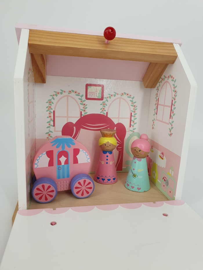 Mini lėlių namelis su medinėm figūrėlėm Pilis - Image 3