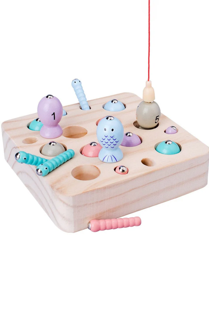 Montessori kirminėlių ir žvejybos žaidimas
